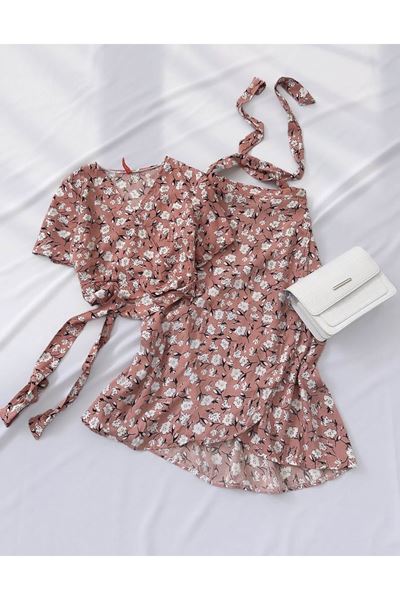 Pembe Desenli Bağlama Detay Crop Etek Takım