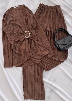 Kahverengi Dokulu Toka Detay Takım