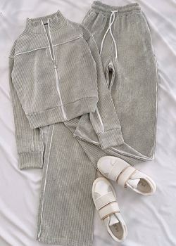 Yeşil Biyeli Su Yolu Eşofman Takımı