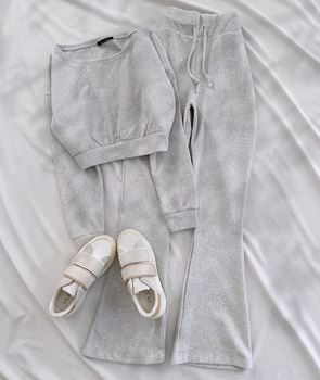 Gri Selanik İspanyol Paça Takım