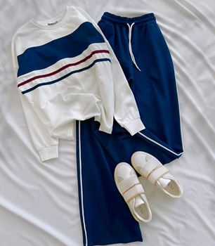 Mavi Çizgili Eşofman Takımı