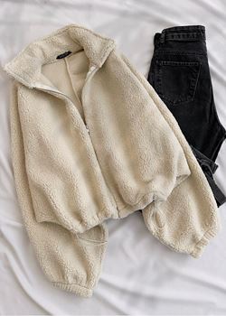 Bej Balon Kol Peluş Ceket