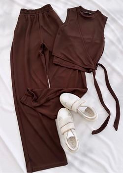 Kahverengi Oysh Yan Bağlama Detay Atlet Takım