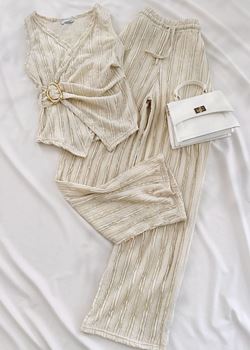 Bej Dokulu Tokalı Bel Detay Takım