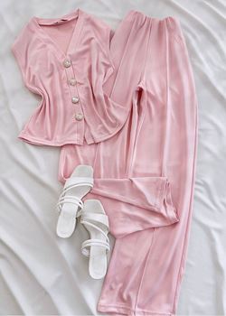 Pembe Düğme Detay Modal Yelek Takım